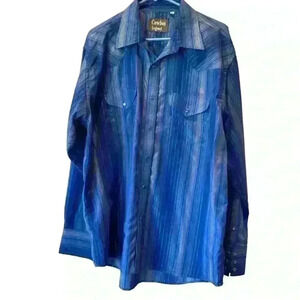 Cowboy legend mens XL long sleeve shirt, pearl blue snaps,western accents